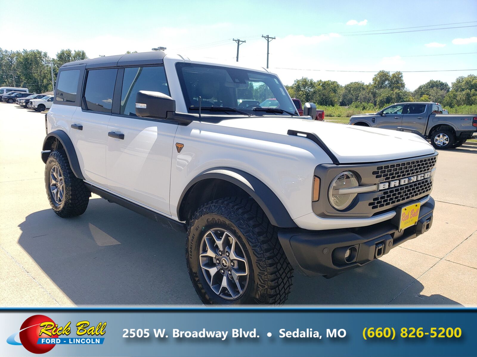 2023 FORD Bronco
