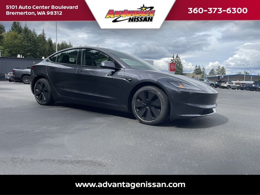 2024 TESLA Model 3