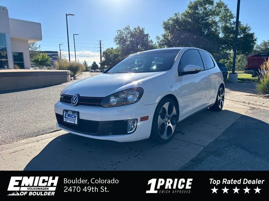 2011 VOLKSWAGEN GTI