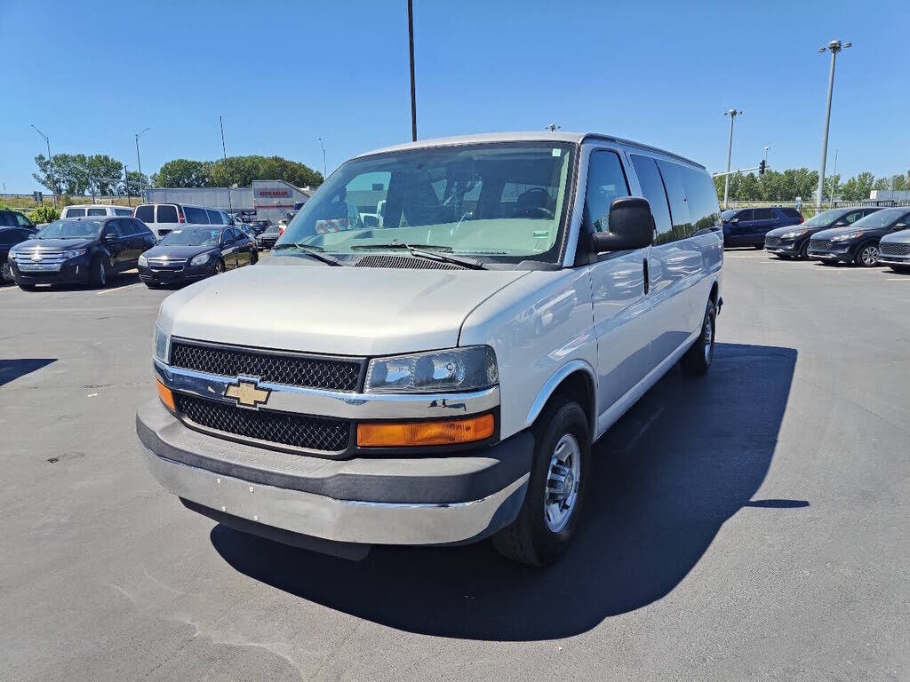 2016 CHEVROLET Express
