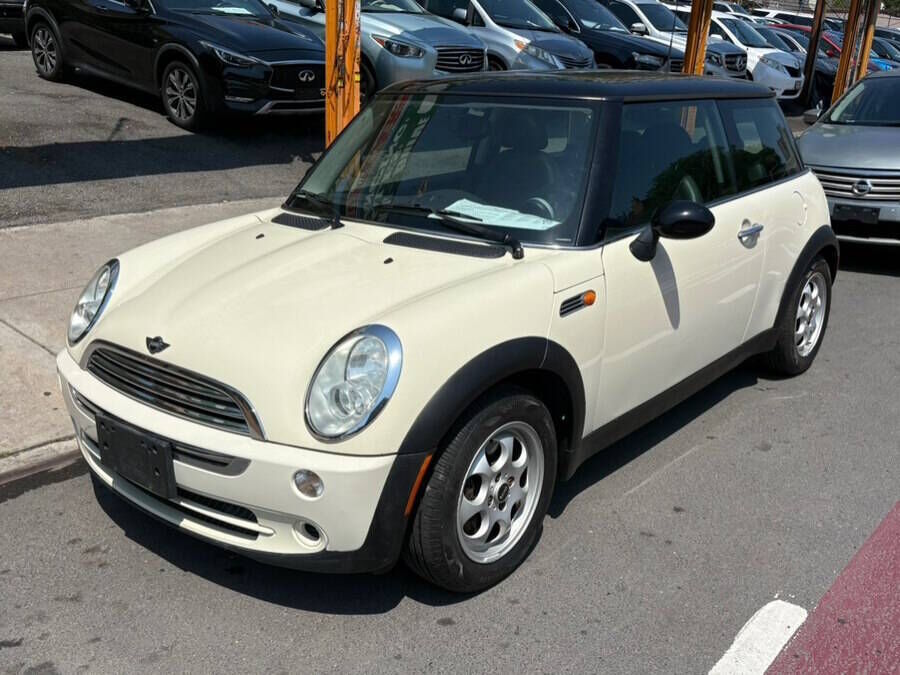 2005 MINI Cooper