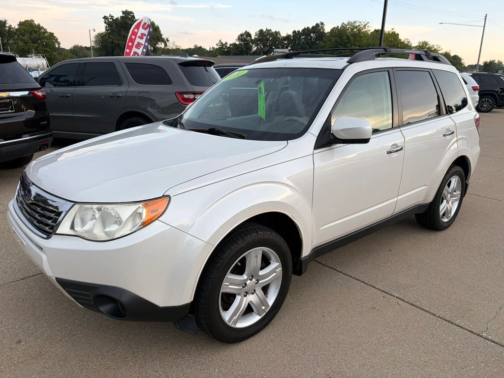 2010 SUBARU Forester