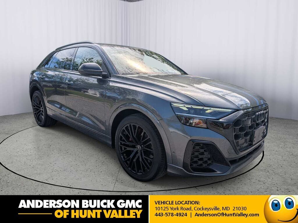 2024 AUDI SQ8