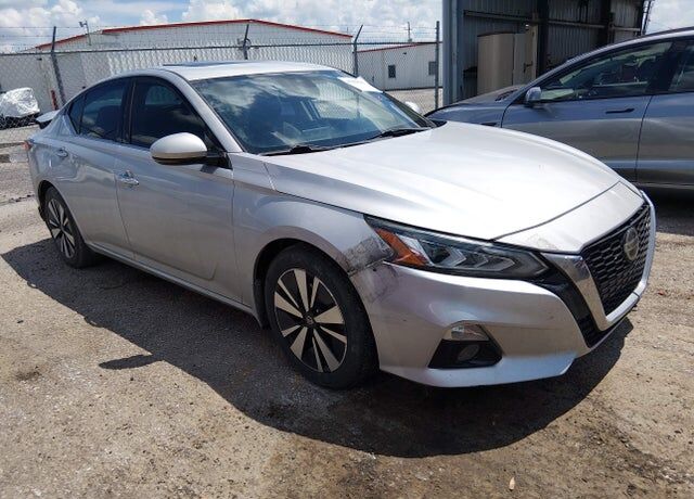 2019 NISSAN Altima