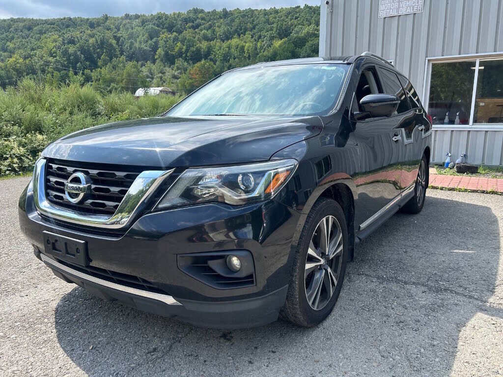 2018 NISSAN Pathfinder