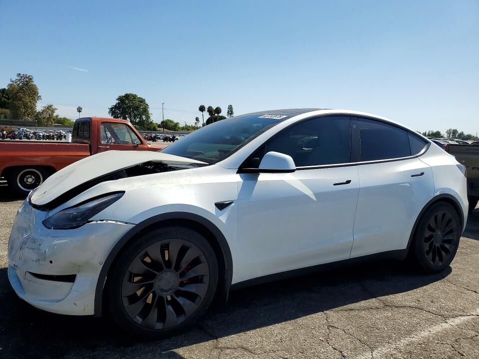 2022 TESLA Model Y