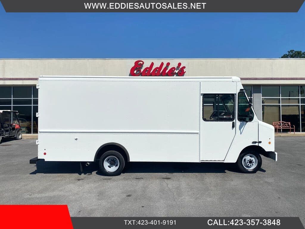 2017 FORD E-350