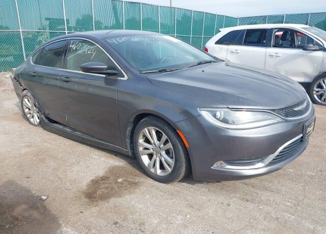 2016 CHRYSLER 200