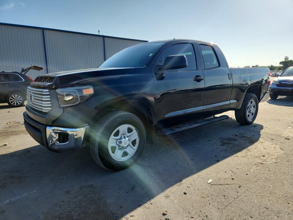 2018 TOYOTA Tundra
