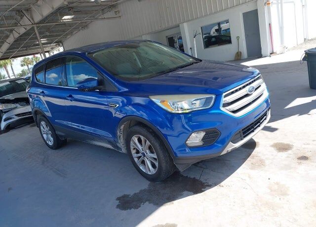2017 FORD Escape