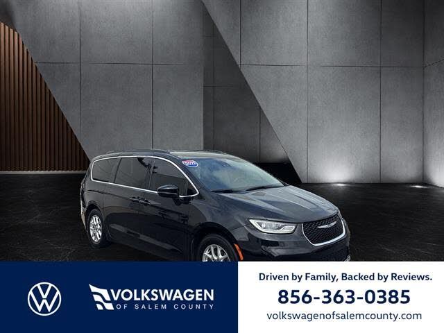 2022 CHRYSLER Pacifica