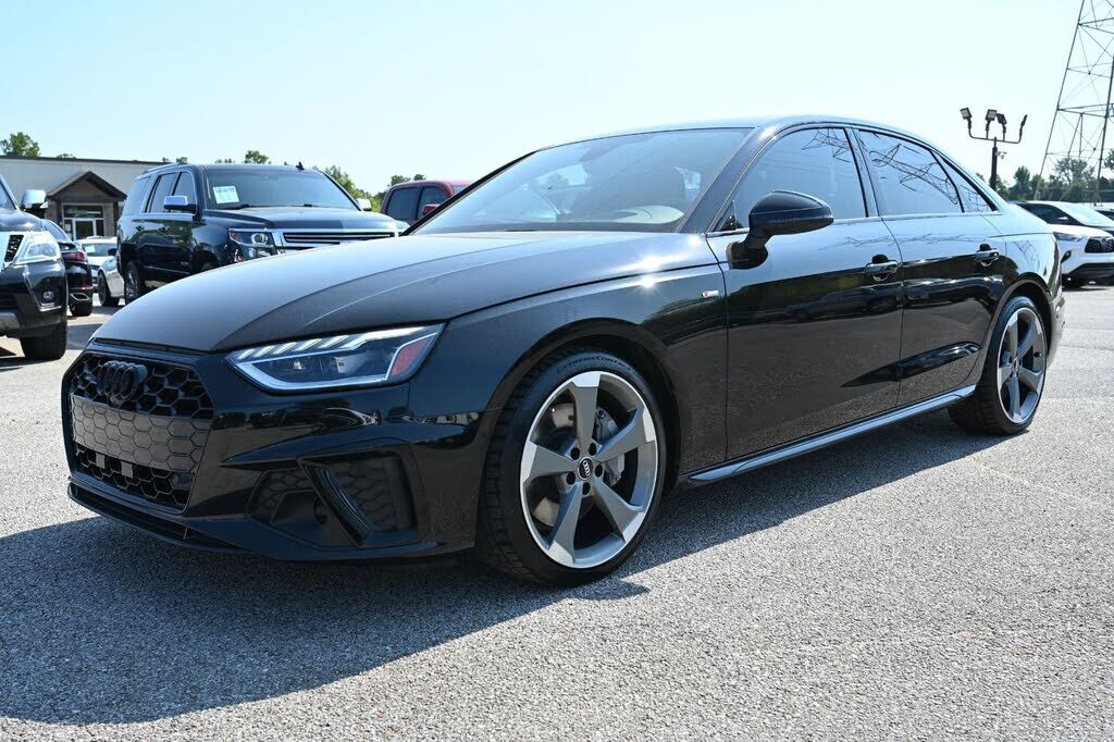 2021 AUDI A4