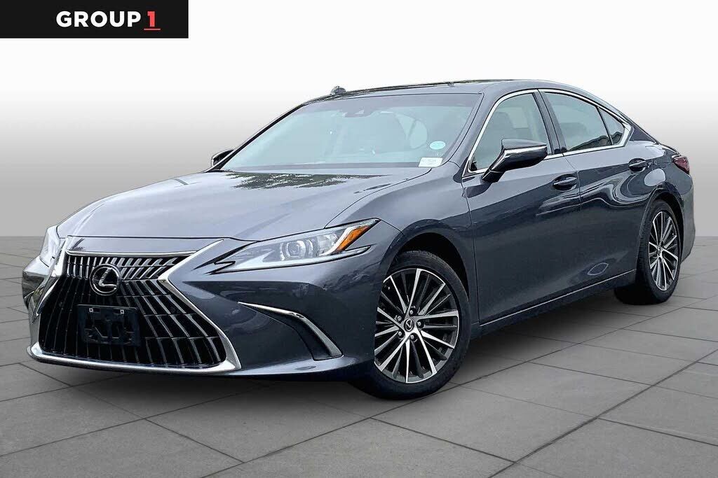 2024 LEXUS ES