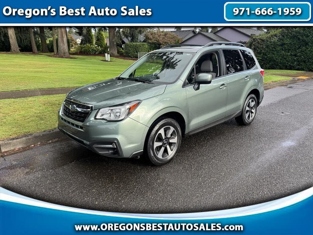 2017 SUBARU Forester