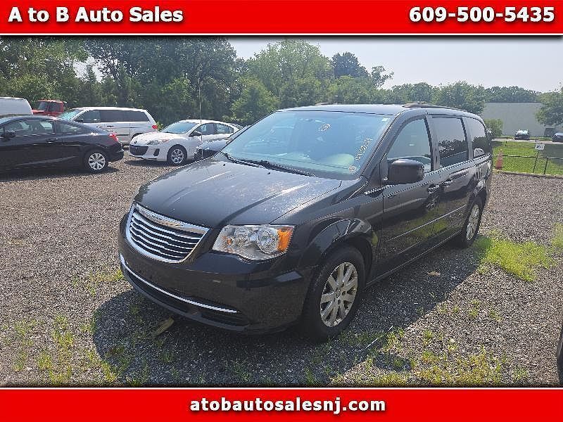 2016 CHRYSLER Town and Country