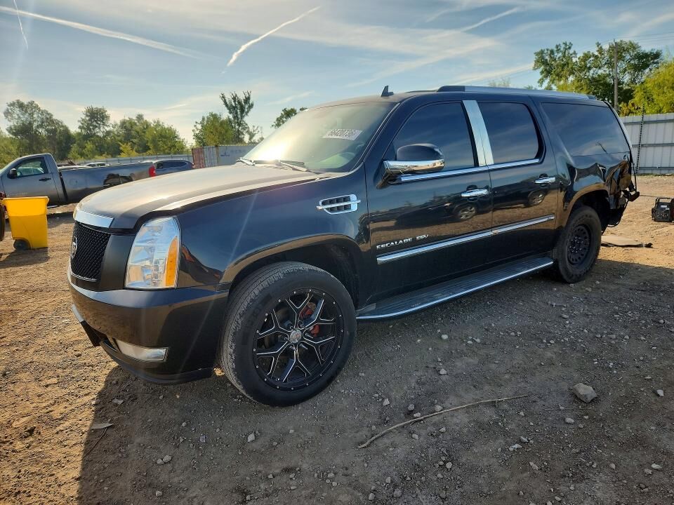 2011 CADILLAC Escalade