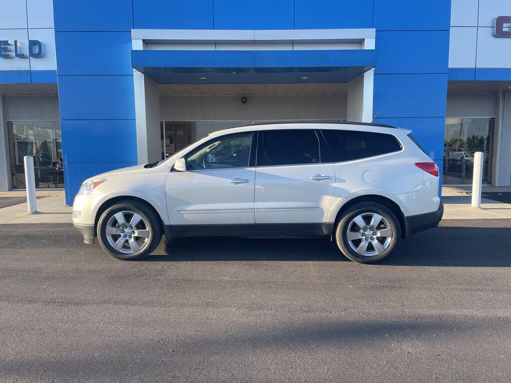 2011 CHEVROLET Traverse