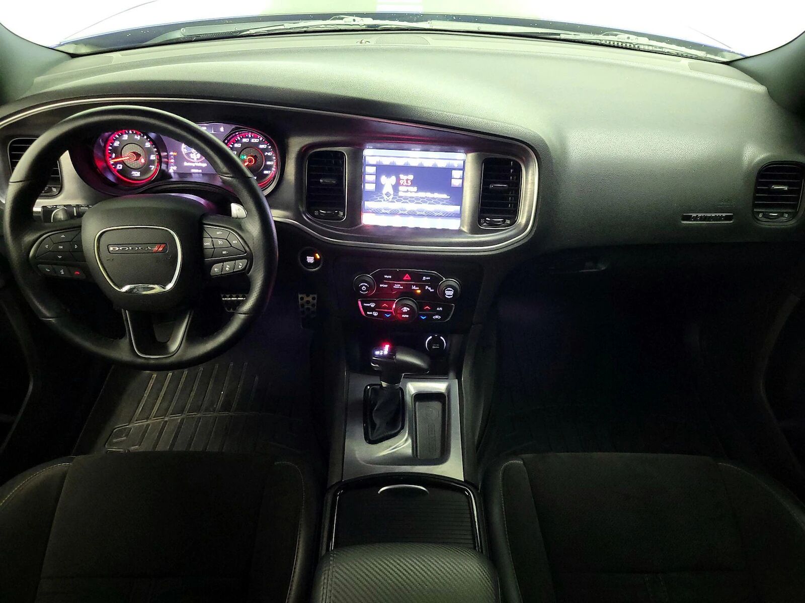 2018 DODGE Charger