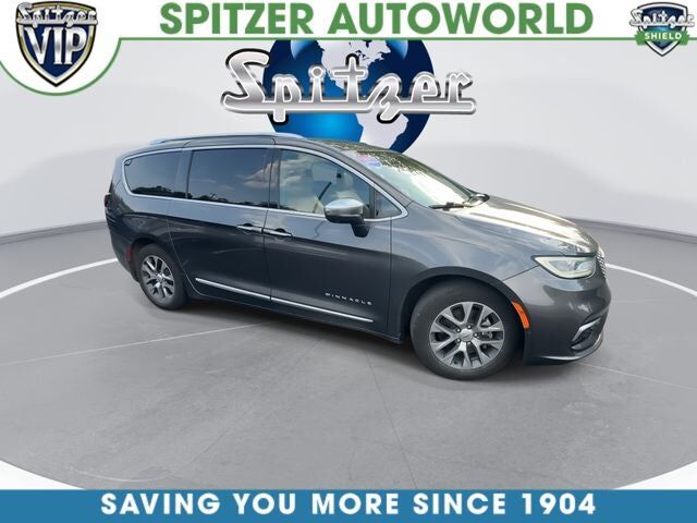 2022 CHRYSLER Pacifica
