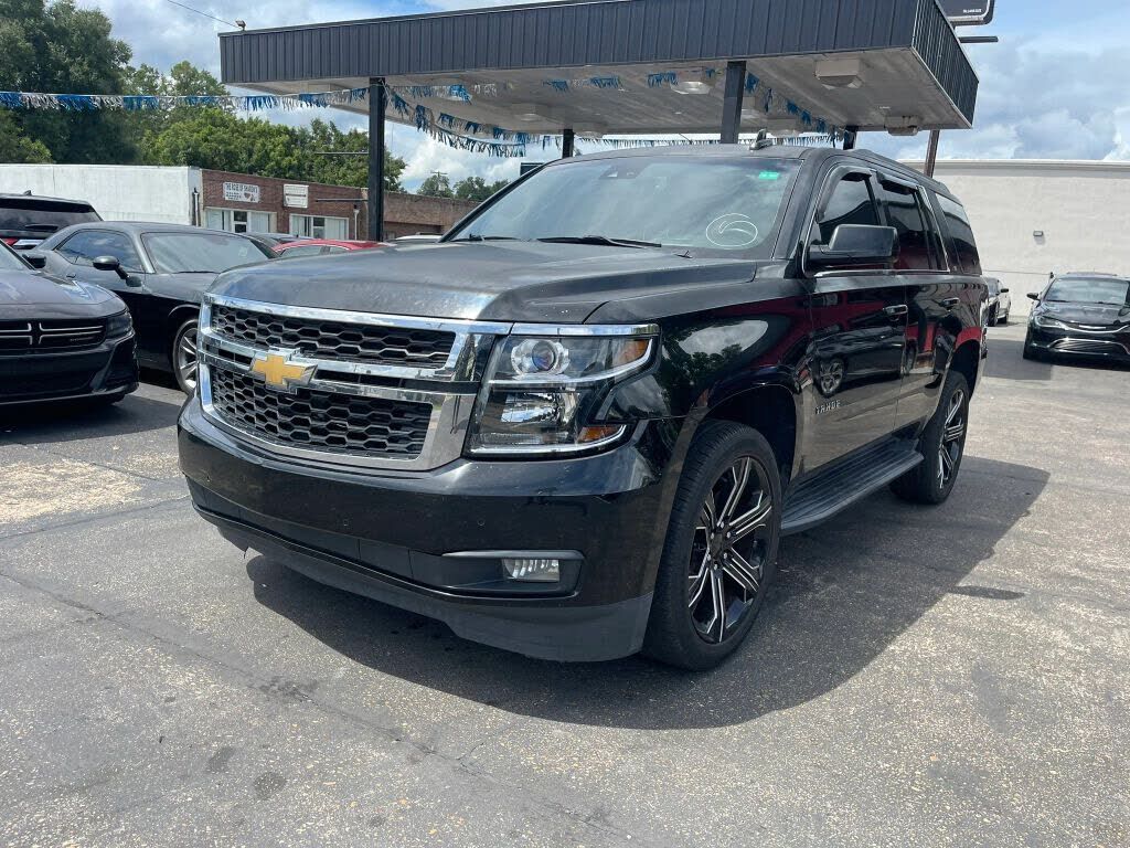 2017 CHEVROLET Tahoe