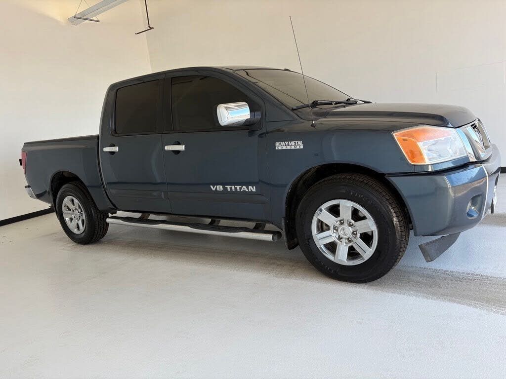 2014 NISSAN Titan