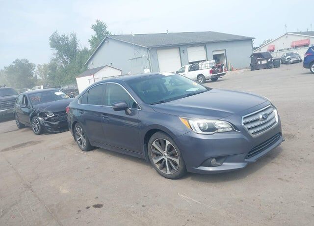 2015 SUBARU Legacy