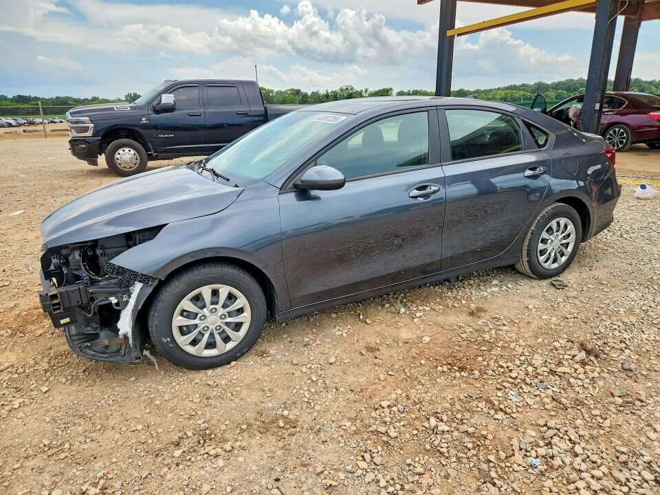 2023 KIA Forte