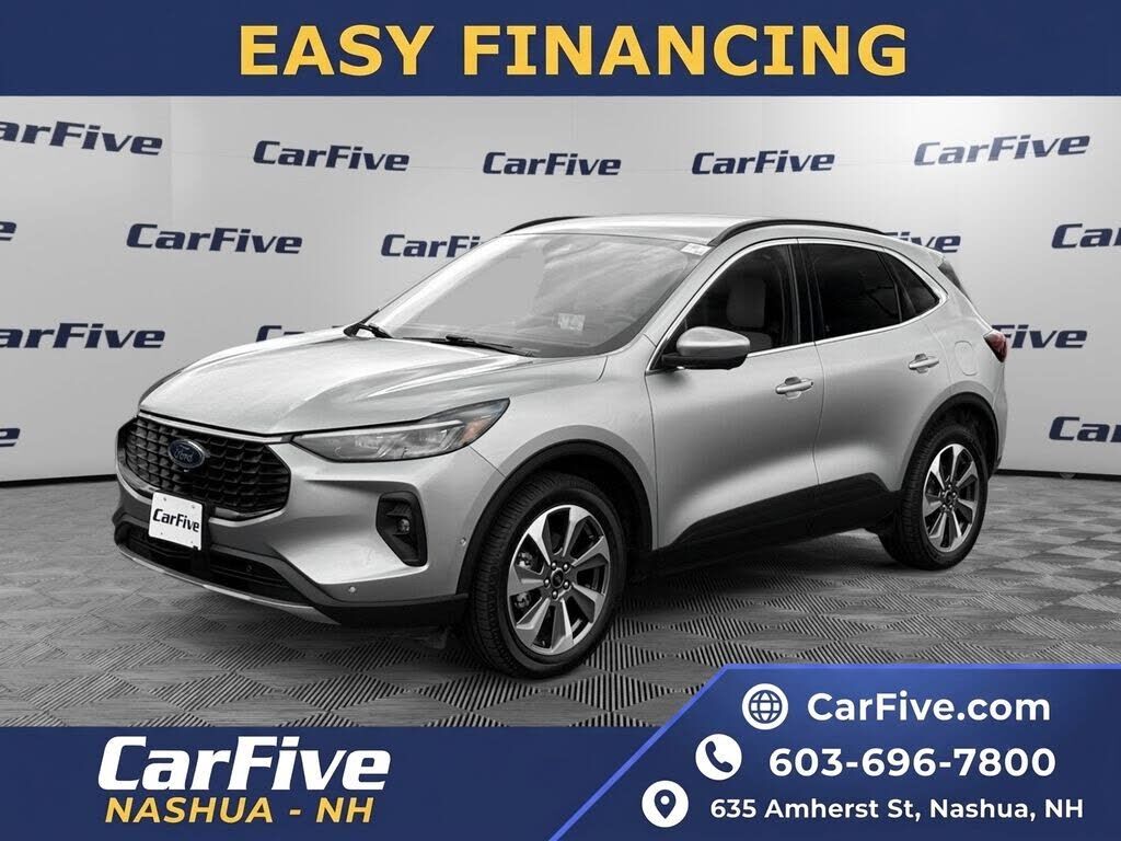 2024 FORD Escape