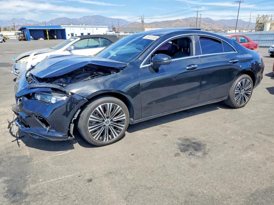 2021 MERCEDES-BENZ CLA-Class