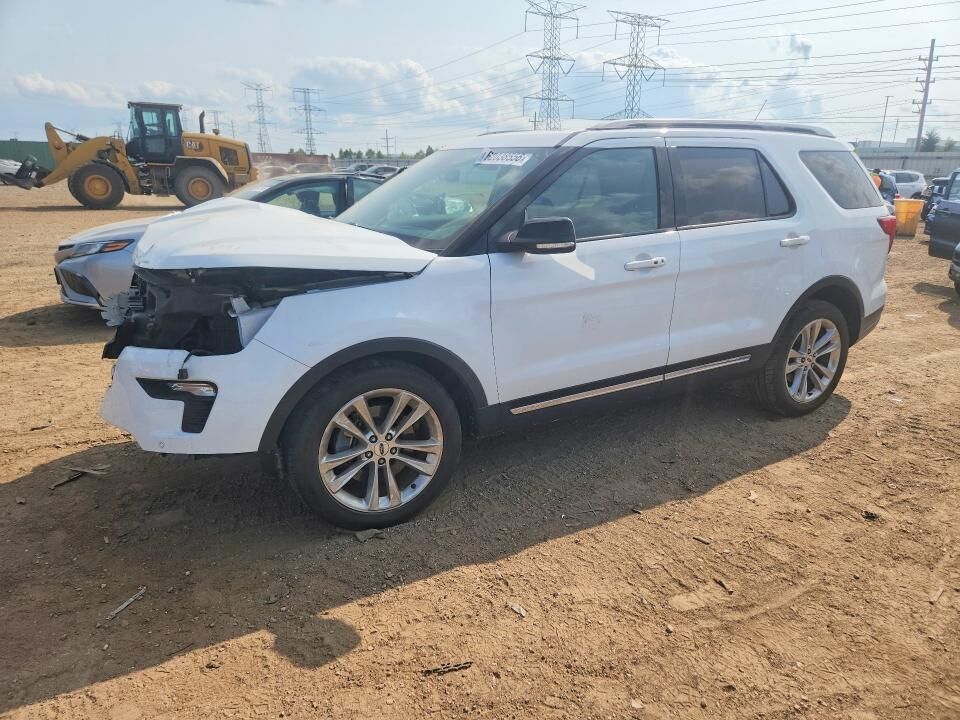 2018 FORD Explorer