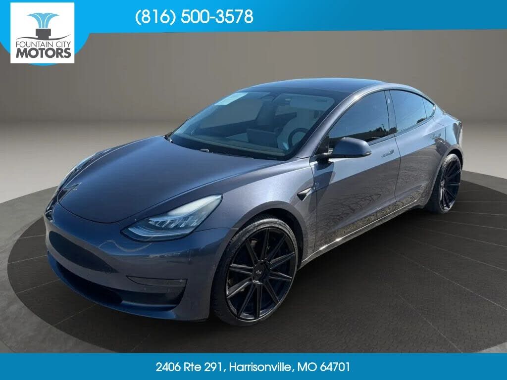 2018 TESLA Model 3