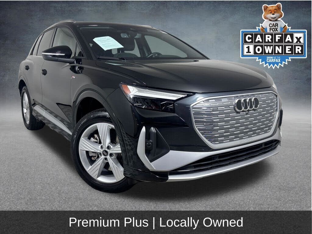 2023 AUDI Q4