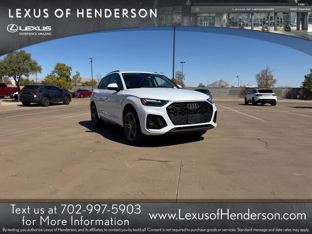 2023 AUDI Q5 e