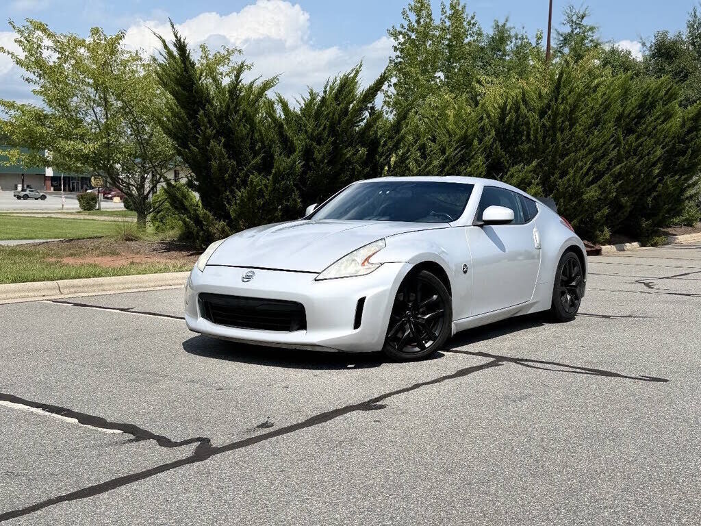 2013 NISSAN 370Z