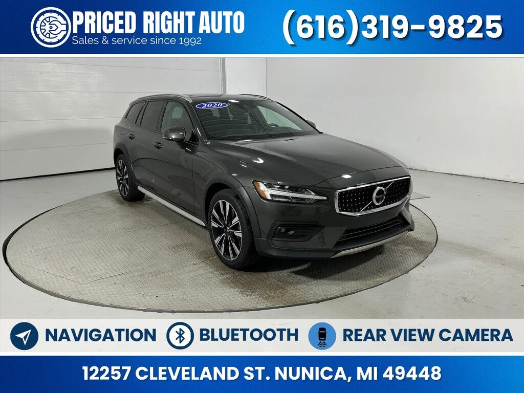 2020 VOLVO V60CC