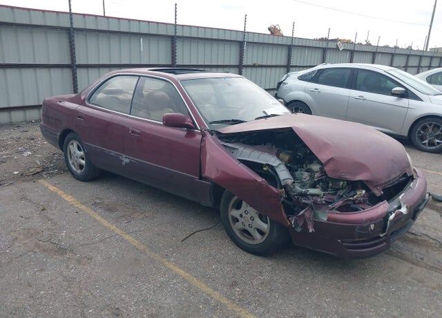 1996 LEXUS ES