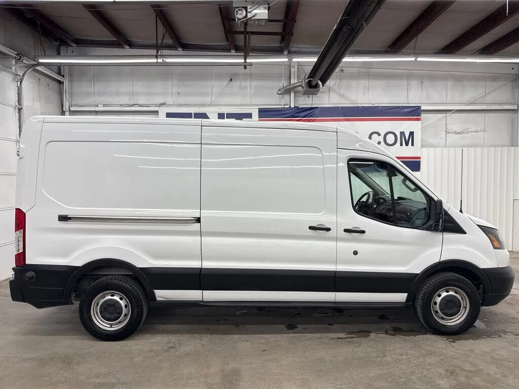2019 FORD Transit