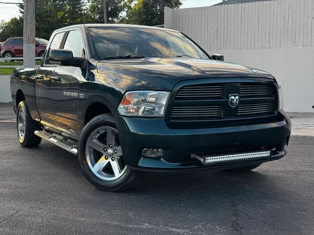 2011 DODGE Ram
