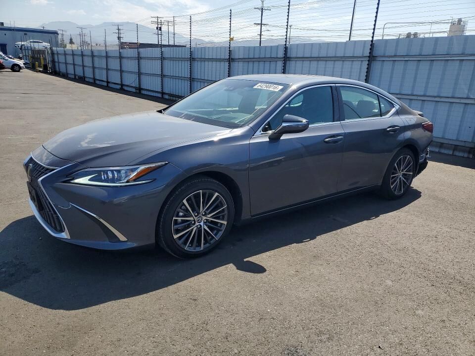 2025 LEXUS ES