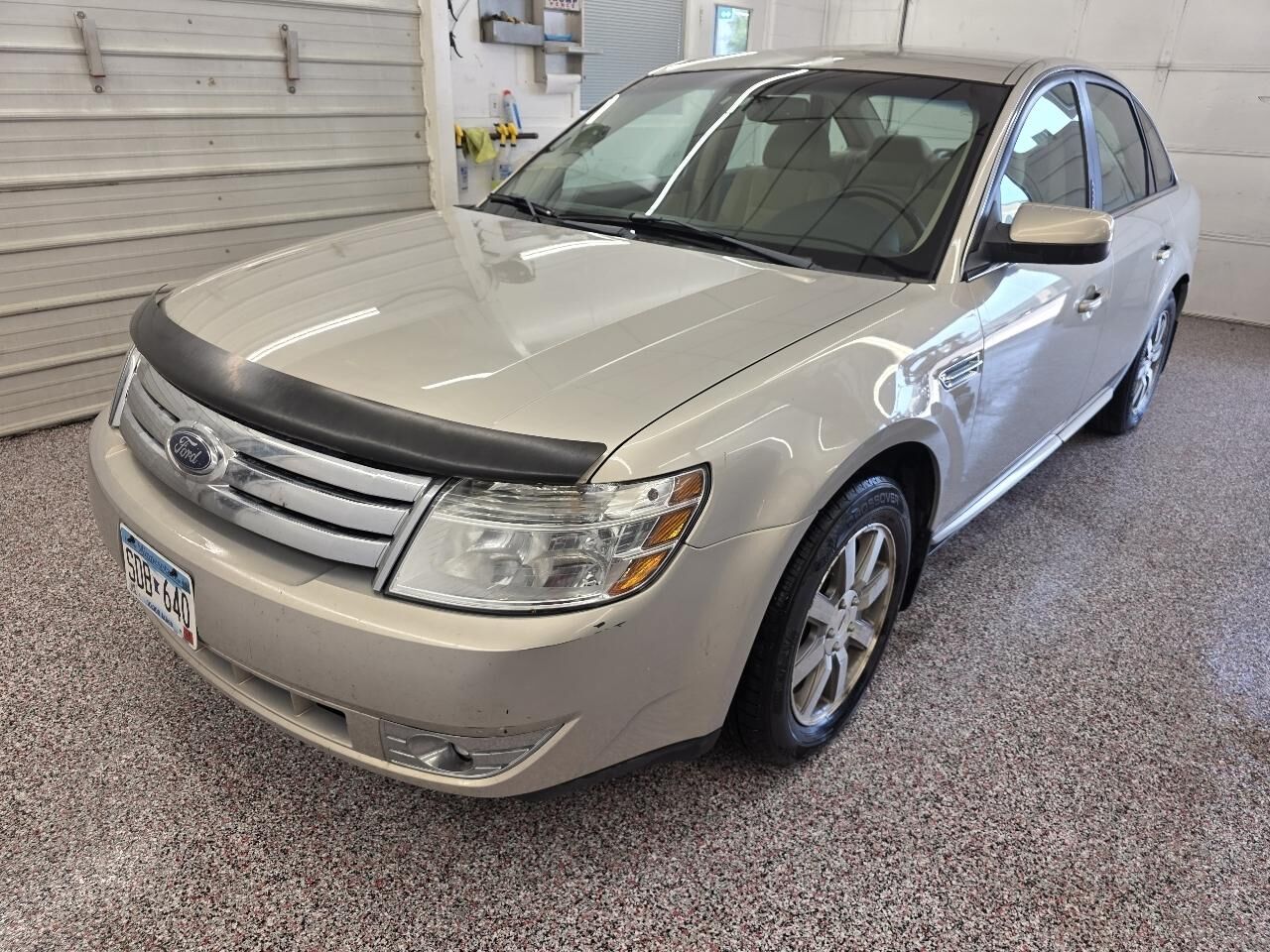 2009 FORD Taurus