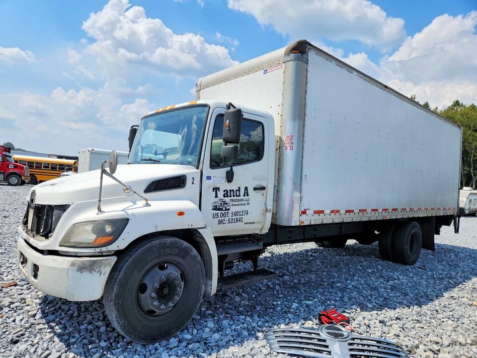 2008 HINO Conventional Type Truck