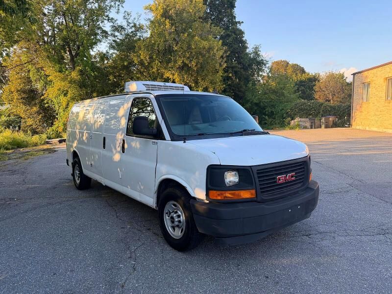 2017 GMC Savana