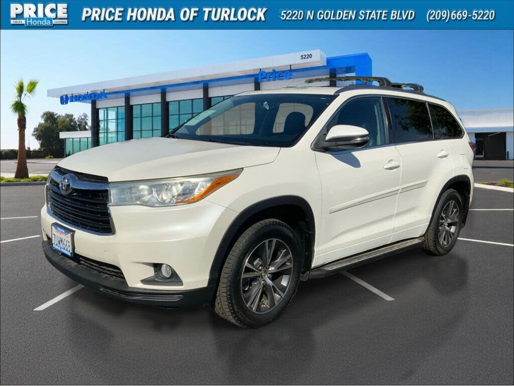 2016 TOYOTA Highlander