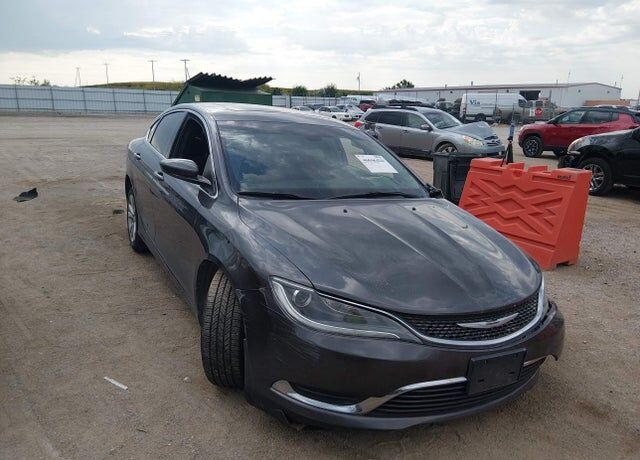 2015 CHRYSLER 200