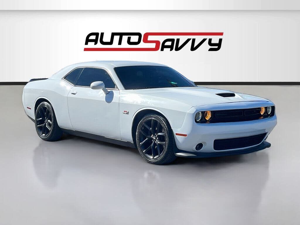 2021 DODGE Challenger