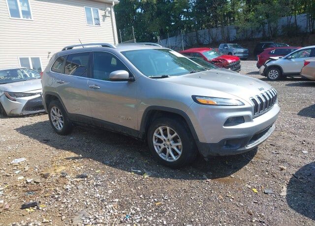 2018 JEEP Cherokee