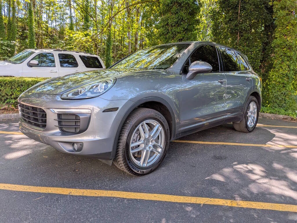 2016 PORSCHE Cayenne