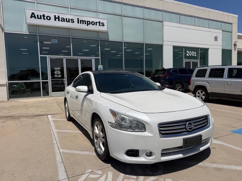 2012 NISSAN Maxima