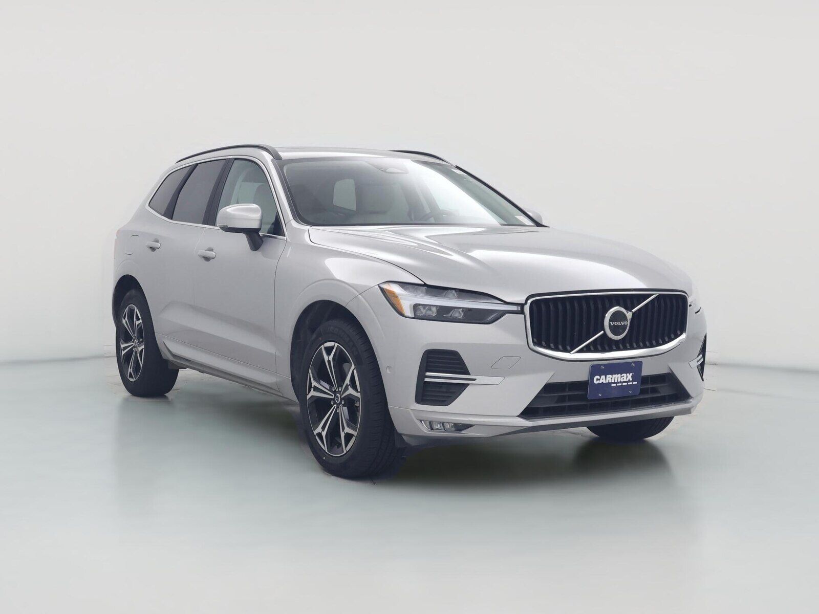 2022 VOLVO XC60