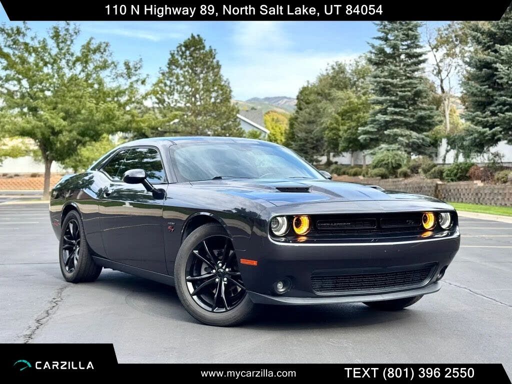 2016 DODGE Challenger